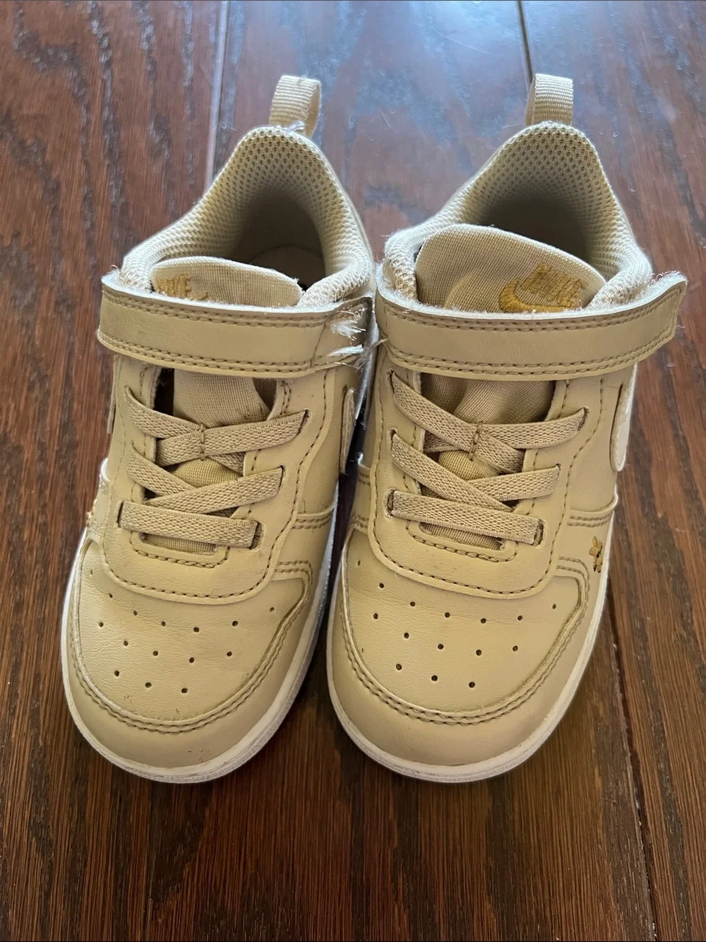 Nike Kids’ Court Tan Flower Low-Top Sneakers